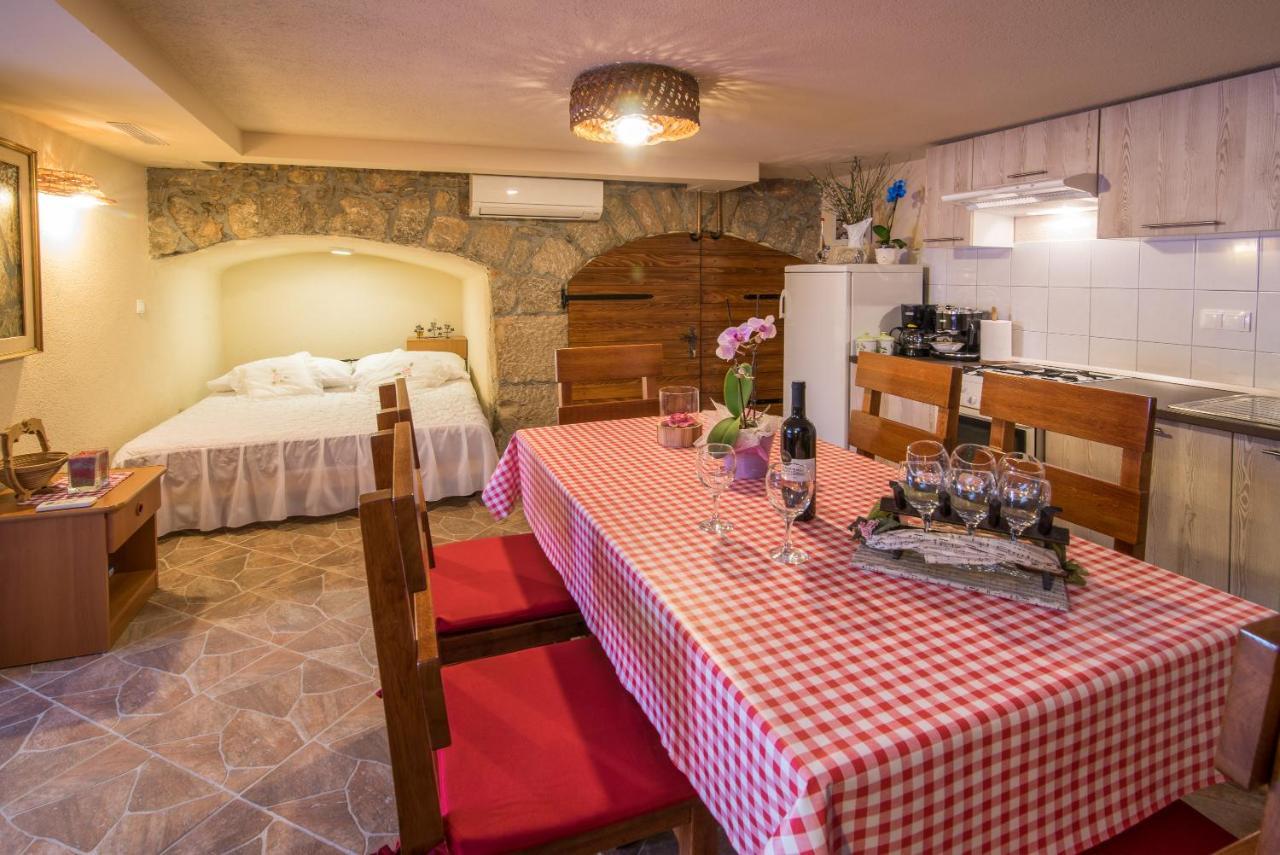 Apartment Samanic Malinska Dış mekan fotoğraf