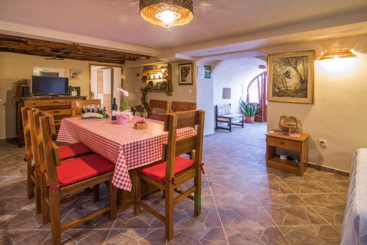 Apartment Samanic Malinska Dış mekan fotoğraf